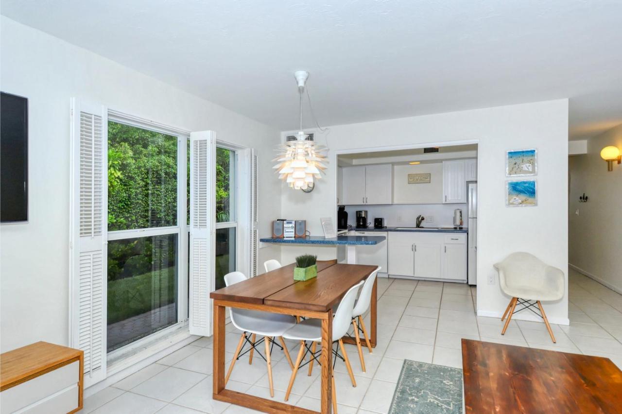 Laplaya 101A Step Out To The Beach From Your Screened Lanai Light And Bright End Unit Longboat Key Dış mekan fotoğraf